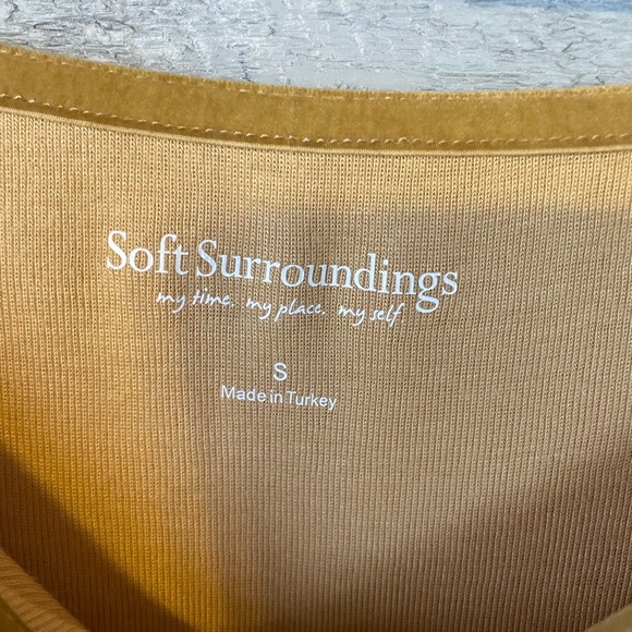 Soft Surroundings Yellow Cold Shoulder Zipper Top - Picture 9 of 9